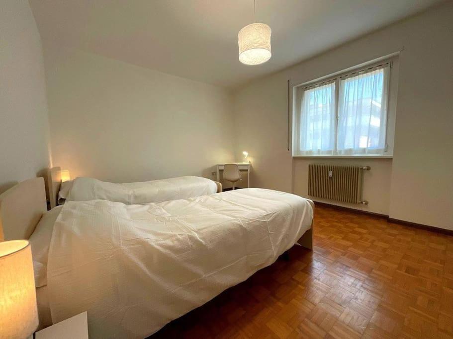 Casa Di Tom, Balcone E Parcheggio Trento